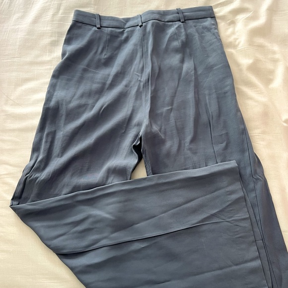 H&M - Wide leg flowy trousers - Picture 2 of 4